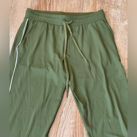 Splits59 Airweight Jogger 7/8 with Piping - Picture 9 of 11